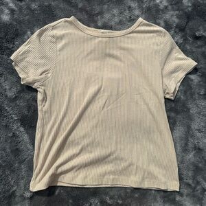 Old Navy Beige Ribbed Cropped Tee 🤎